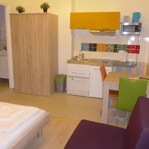 Lägenhetshotell Amber Gardenview Studios, Budapest